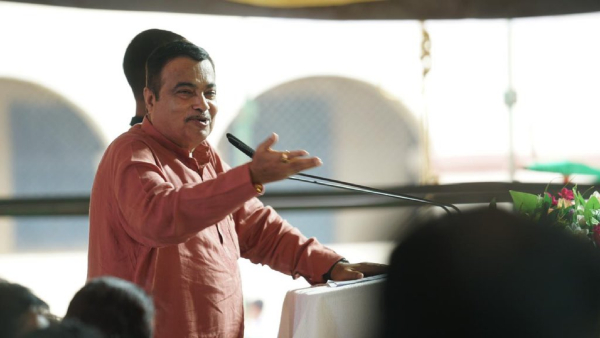 6 airbags not mandatory for cars: Highways Minister Nitin Gadkari