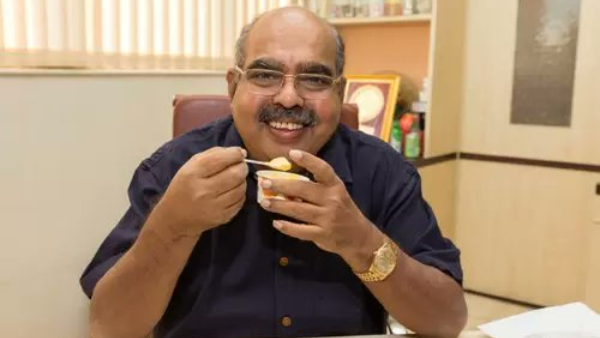 The son of a vegetable seller is now the owner of an ice cream company worth 300 crores!