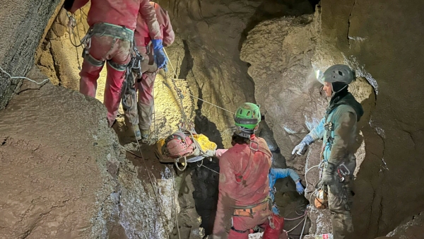 rescued-from-deep-inside-turkish-cave