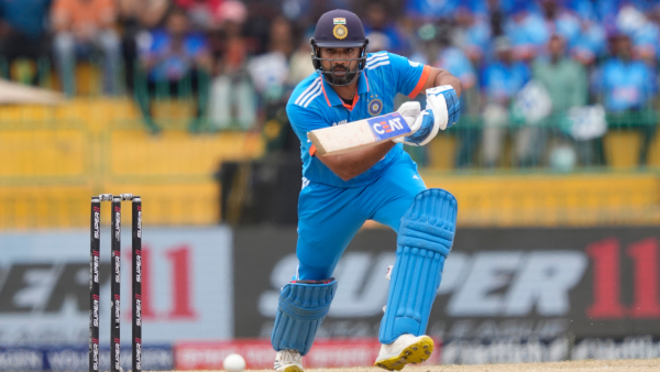 India Vs Sri Lanka: Rohit Sharma Joins Elite Club: 6th Indian to Score 10,000 ODI Runs India Vs Sri Lanka: Rohit Sharma Joins Elite Club: 6th Indian to Score 10,000 ODI Runs
