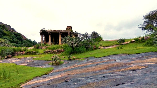 savandurga-hills-adventurous-trekking-spot