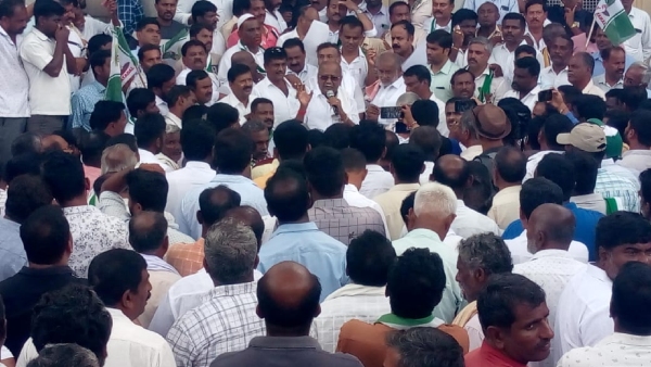 Former MLA K.T. Srikantegowda Lashes Out At Congress Government Regarding Cauvery Dispute