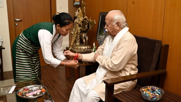 start-using-bharat-instead-of-india-rss-chief