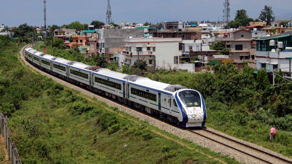 Vande Bharat sleeper coach, metro to be rolled out next year: info, details are here