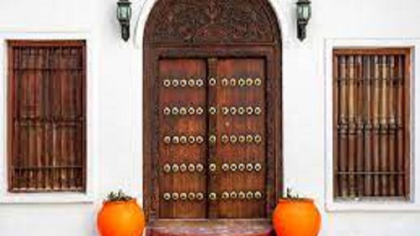 vastu-tips-never-keep-these-things-at-home