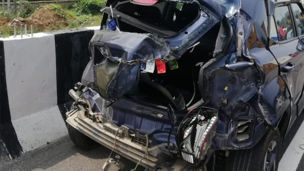 accident-in-bengaluru-mysuru-expressway