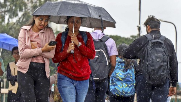 bengaluru-next-48-hours-may-receive-heavy-rain