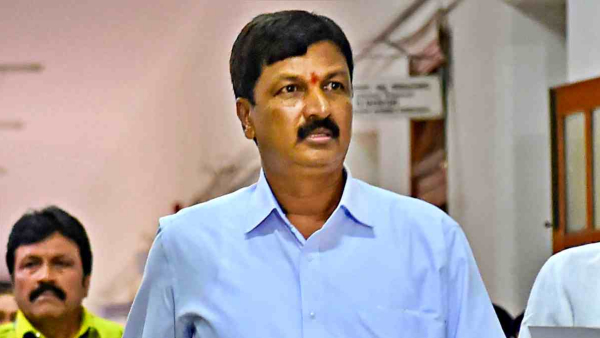 bjp-mla-ramesh-jarkiholi-faces-abusive-poster