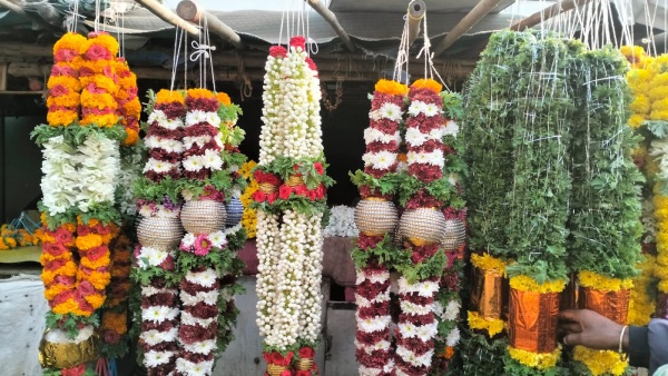 Fruits And Flowers Price In Chitradurga Market