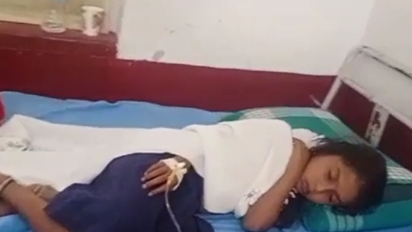 Head master hurled acid on student at chitradurga district