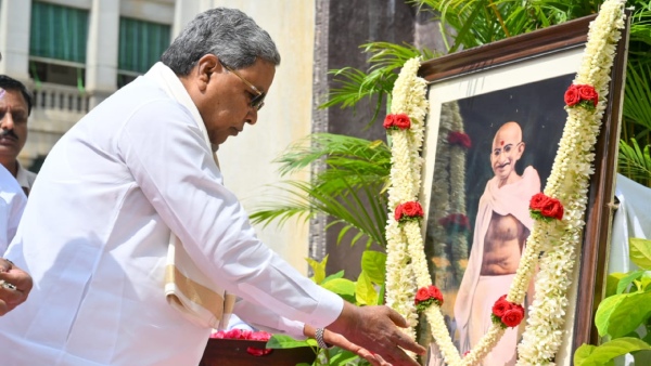 Values ​​of Gandhiji, Shastri are a beacon for us: Siddaramaiah
