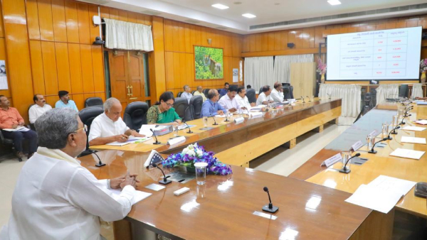 CM Siddaramaiah Held A Meeting With Ministers And Officials Of Minor Irrigation Department