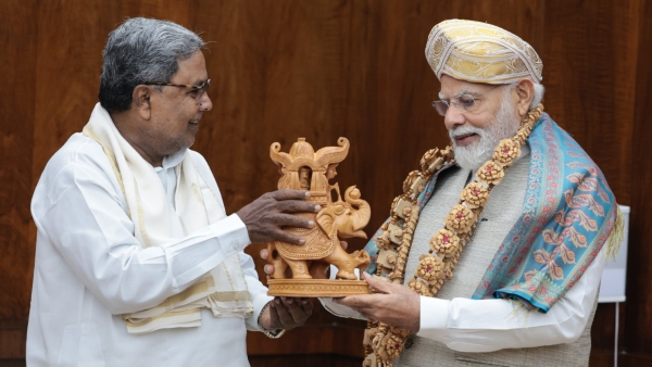 This Is How Karnataka CM Siddaramaiah Is Questioned NDA Government