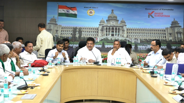 devanahalli-famers-against-kiadb-land-aquasation