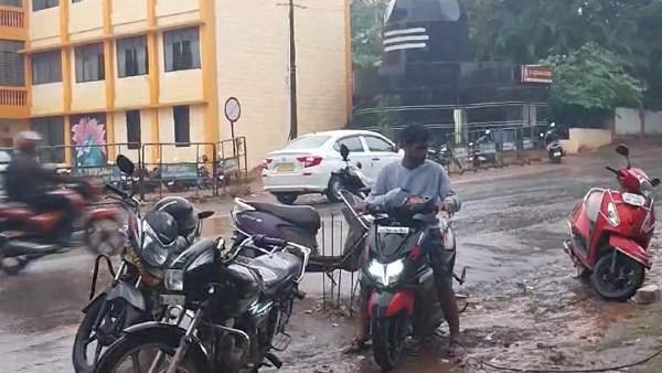 Heavy rain in many parts of Dharwad district
