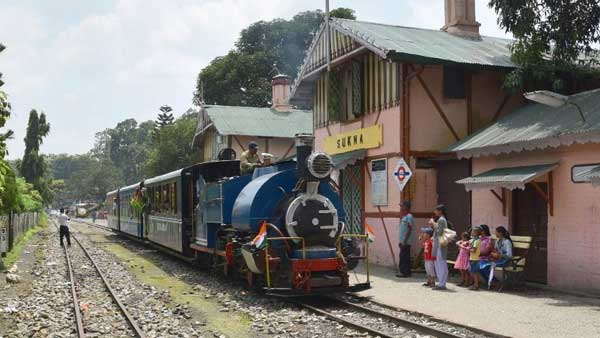 Know the route, fare, schedule for the countrys first heritage train 