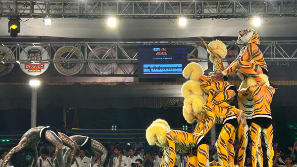 Huli dance attracted attention in Kudlada Piliparba