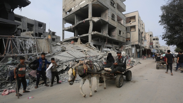 Israel & Hamas Conflict Killed Nearly 10,000 People Including Both Side