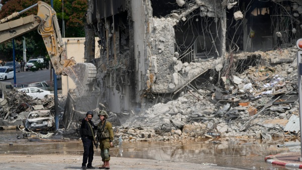 Israeli-Palestinian Conflict: 600 Killed as Clashes Intensify