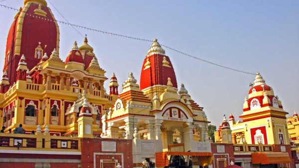Travel Guide: 6 Important Durga Devi Temples to Visit on Navratri