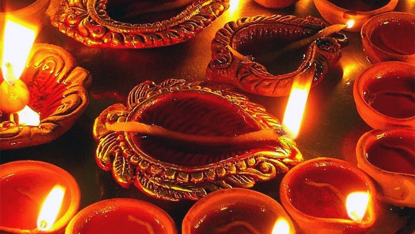 Need to please Goddess Lakshmi on Diwali? Rules To Follow While Lighting Diyas