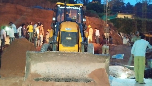 Discover How Deadly Landslide Killed 3 Labourers In Madikeri 