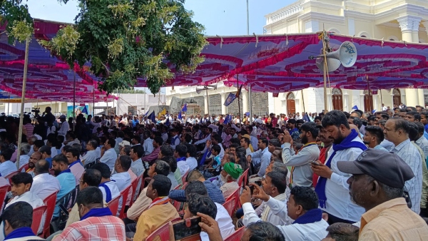 Vokkaligas Are Uncultured: Bhagawan New Controversy