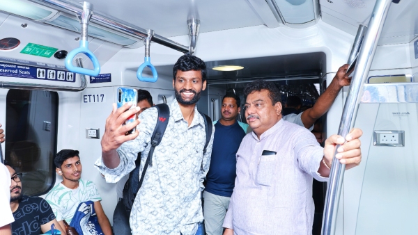 mb-patil-travel-in-namma-metro mb-patil-travel-in-namma-metro