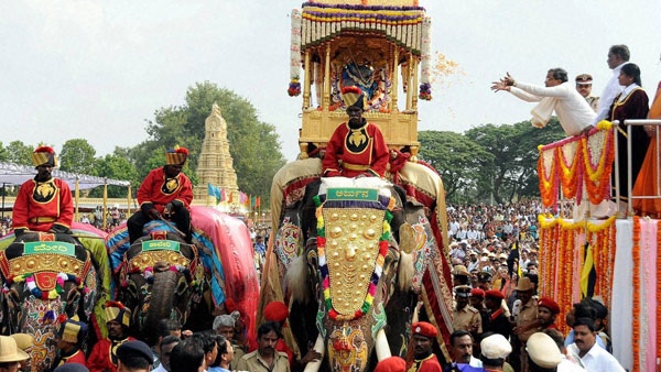 mysuru-dasara-gold-card