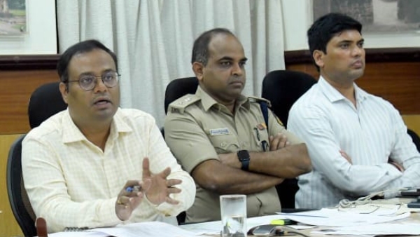 Kannada Rajyotsava Belagavi Deputy Commissioner Request For People 