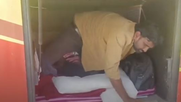 Devanahalli: Passengers Kept In Luggage Compartments of Private Buses Detected: RTO Imposed Fined Devanahalli: Passengers Kept In Luggage Compartments of Private Buses Detected: RTO Imposed Fined