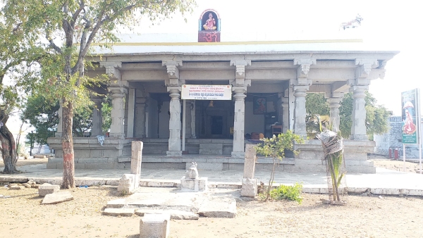 How Much Do You Know About The historical Naradagadde In Raichur..?