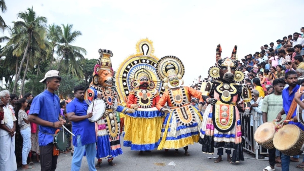 Pramoda Devi Wadiyar Inaugurated The Historical Srirangapatna Dasara