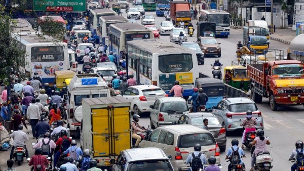 Bengalurus Outer Ring Road Commuters Grapple with Slow Traffic