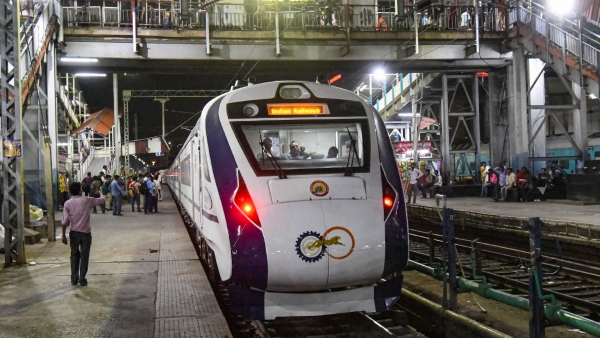 Vande Bharat Express Train from Bengaluru to Kerala- Know Dates, Timings, Info, Details