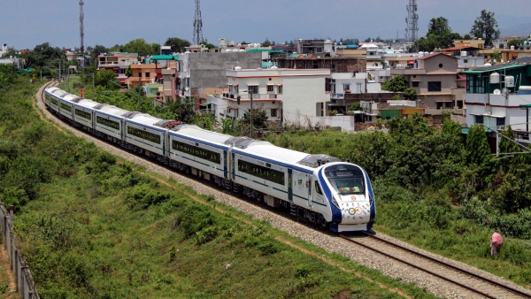 Vande Bharat Express Train from Bengaluru to Kerala- Know Dates, Timings, Info, Details