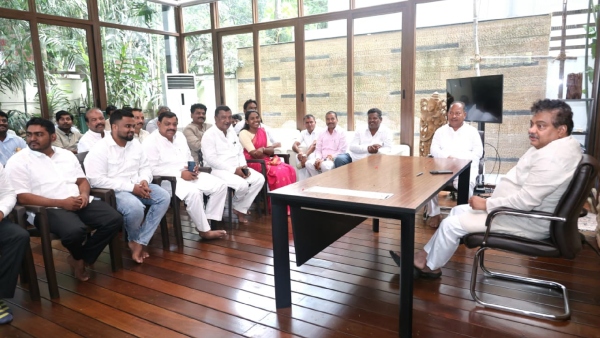 Vijayapura Corporation 7 Members Joined Congress in MB Patil Presidency on Wednesday