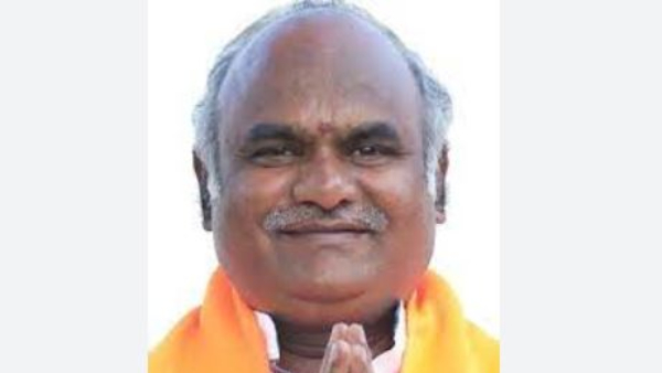 Tiger Claw Wearing BJP Vijugouda Patil Son, Forest officers Search Home in Vijayapur, seized locket
