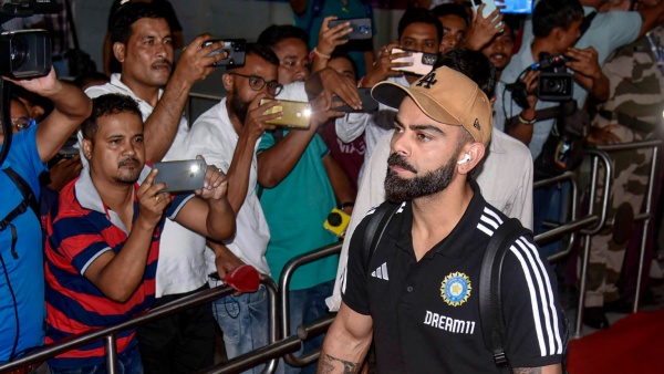 Virat Kohlis Sudden Return to Mumbai Amidst Indian World Cup Preparations