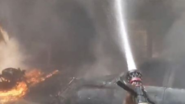 Massive Fire Breaks Out in Chemical Godown in Hyderabad: 6 Days and 3 Injured, Know details