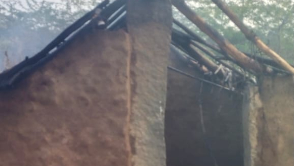 Chikkamagaluru: 3 Houses Set On Fire Due to Unknown Reasons; Women Bravery Saved 2 lives