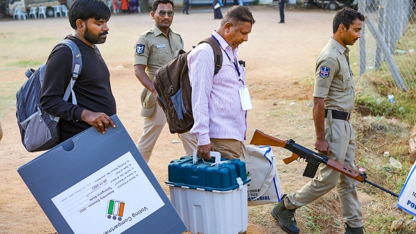 Clash Between Telangana-Andhra Pradesh Police On Election Day: Tension Rises Between Two States
