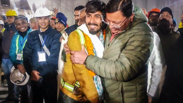 Discover How Karnataka CM Siddaramaiah Reacted On Uttarkashi Tunnel Rescue Operation 