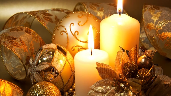 colour-candles-to-bring-good-luck