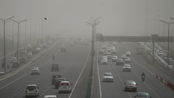 National Capital Delhi Air Quality Remains In Severe Category