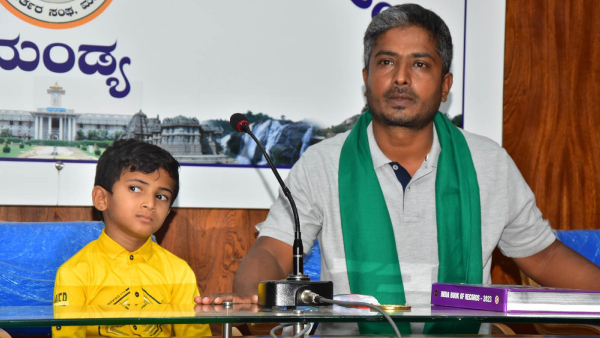 A 5-year-old boys achievement in reading English fast, a record in the India Book of Records