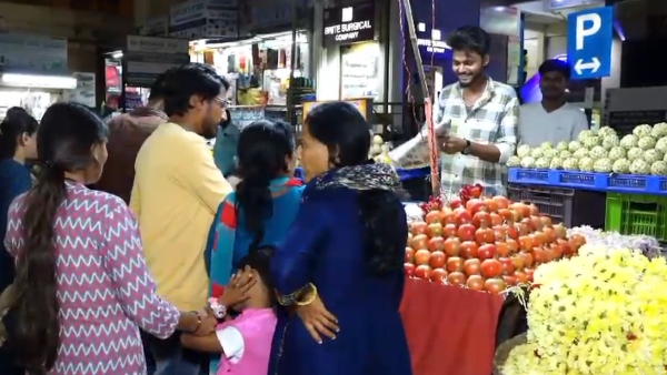 Diwali 2023: Lightings And Fruits flowers Rate In Hubballi Market