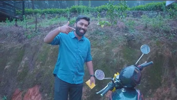 diwali-bonus-owner-gifts-royal-enfield