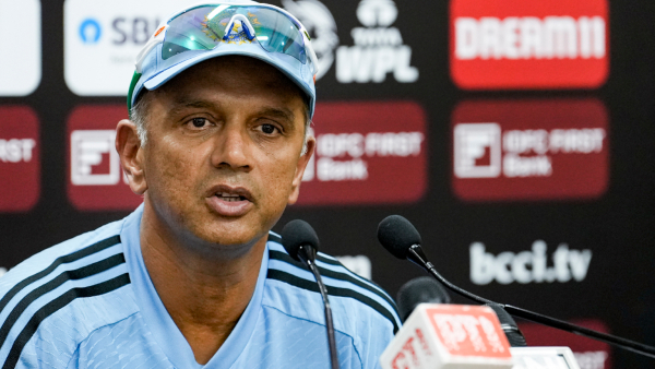  Rahul Dravid to Step Down, VVS Laxman Poised as Next Indian Cricket Team Head Coach