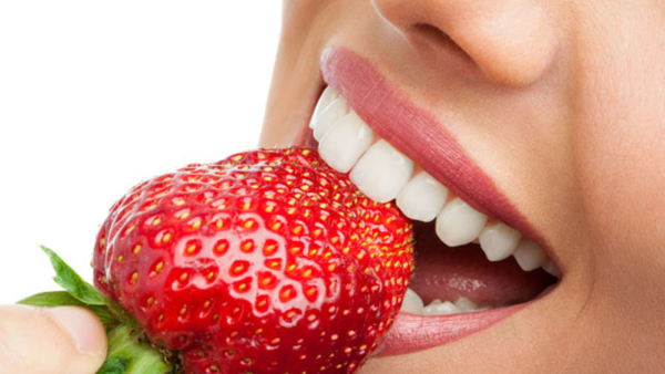 fruits-to-have-for-healthy-teeth-and-gums